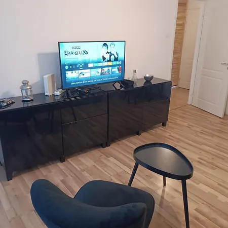 Romantica#amazing#stare Miasto#smart Tv#fast Wifi 华沙